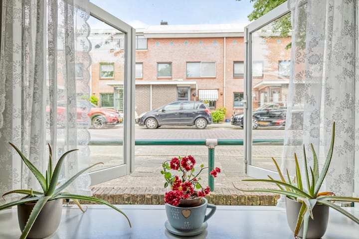 Foto 12 van Emmalaan 75