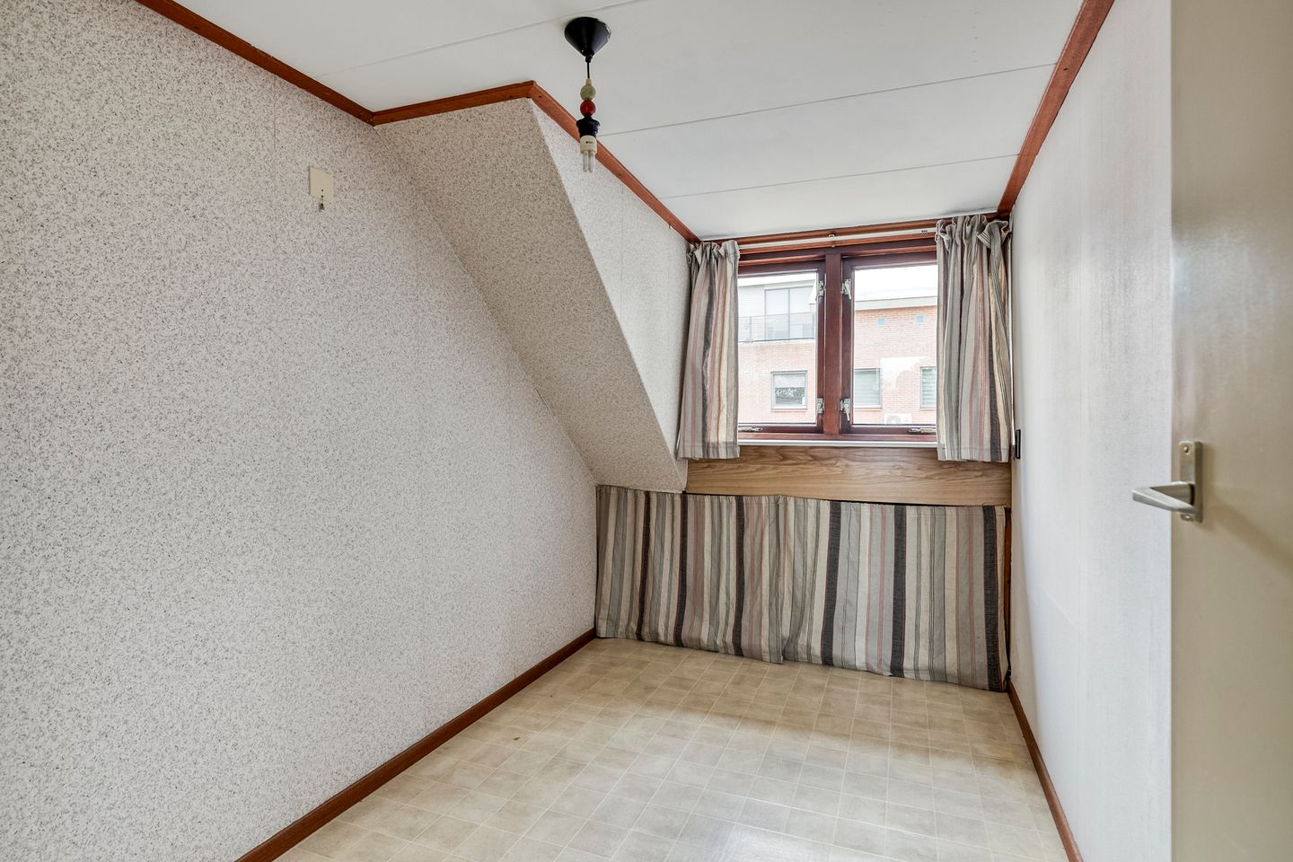 Foto 25 van Emmalaan 75