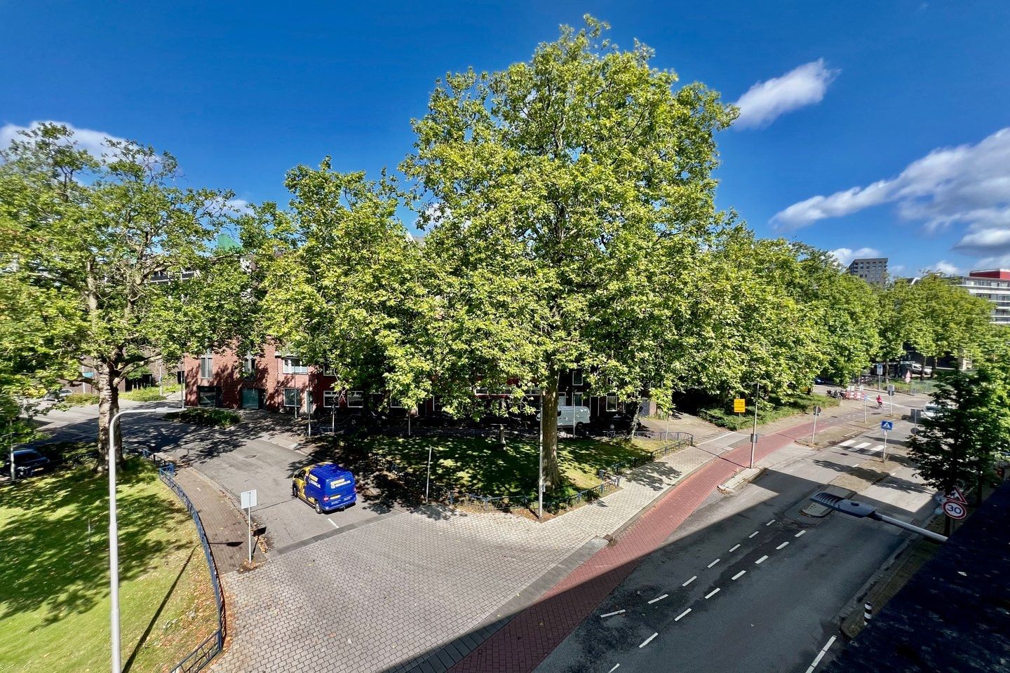 Photo 33 of Piusstraat 58