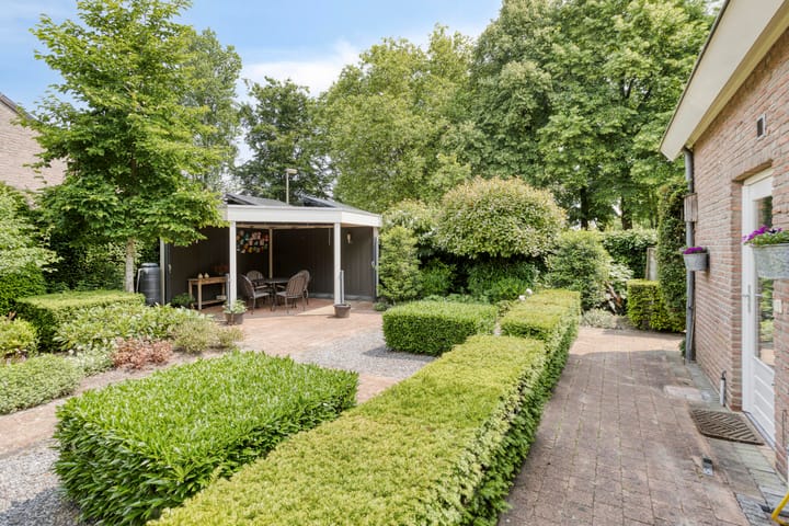 Foto 4 van Aangelag 8