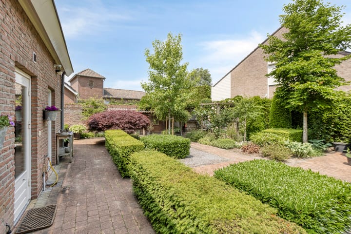 Foto 30 van Aangelag 8