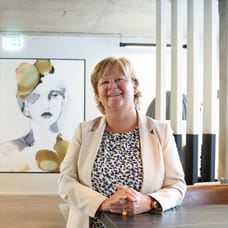 Elke Schmidt - Real Estate Agent