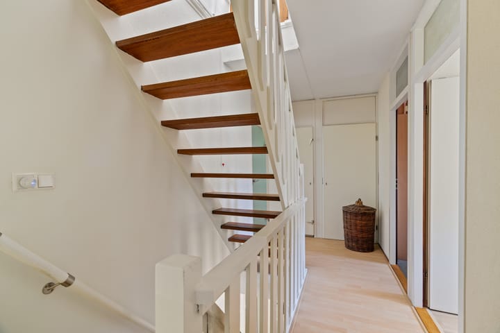 Foto 13 van Meelbes 6