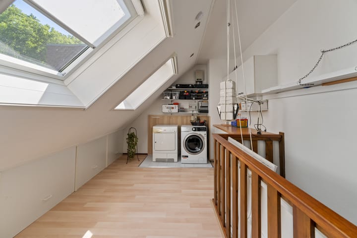 Foto 28 van Meelbes 6