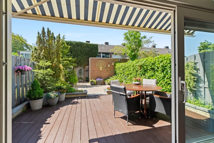 Foto 29 van Meelbes 6