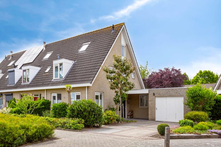 Foto 1 van Burgemeester van Everdingenstraat 22