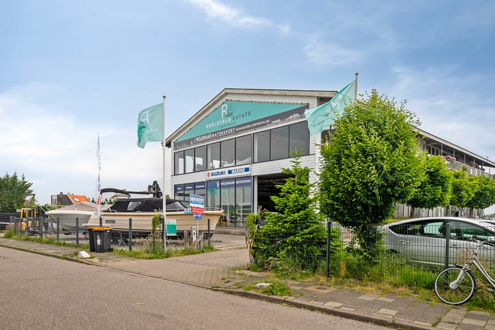 Photo 23 of Port Broclede 32