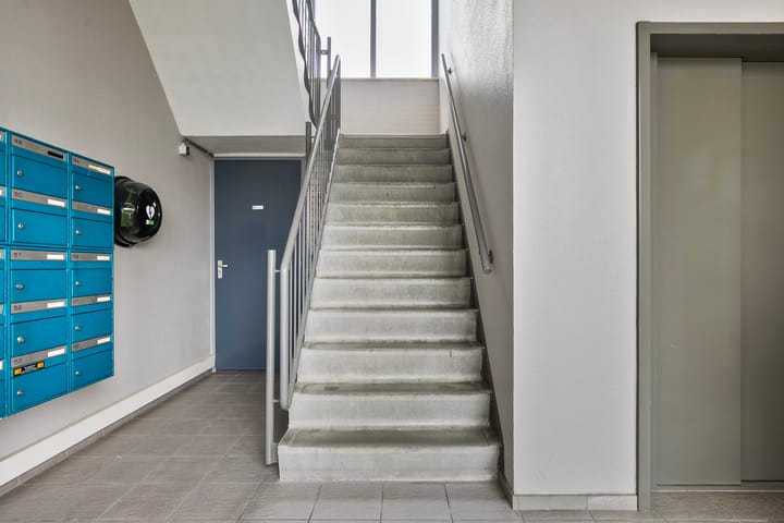 Photo 25 of Port Broclede 32