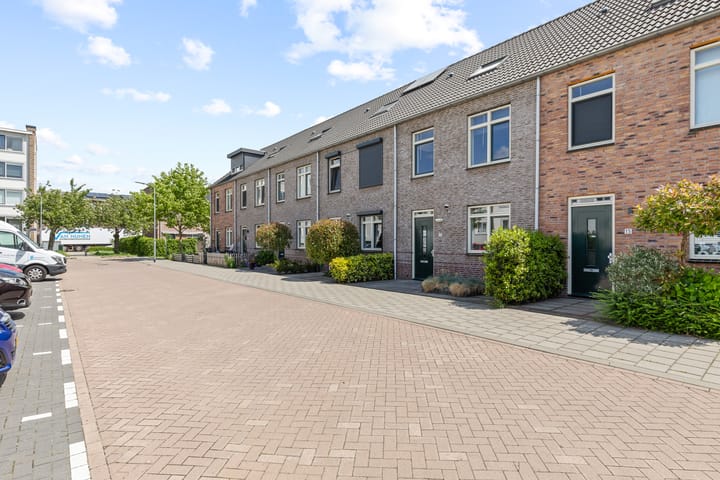 Foto 41 van Hobbemastraat 17