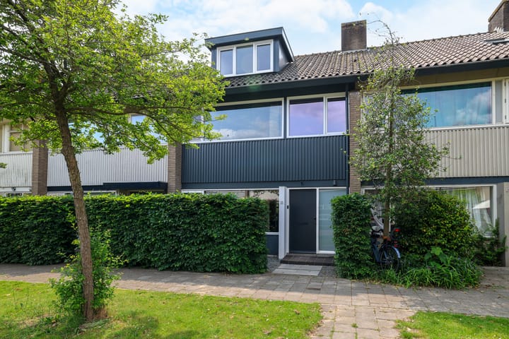 Amstenradestraat 22