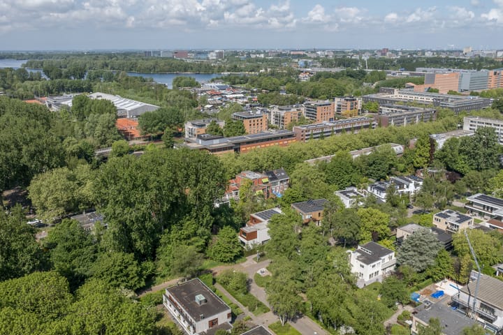 Foto 33 van Warmelo 12