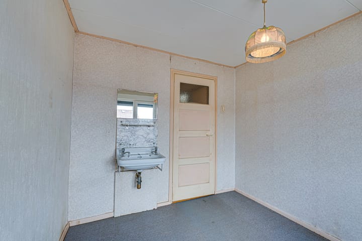 Photo 30 of De Graaffstraat 93