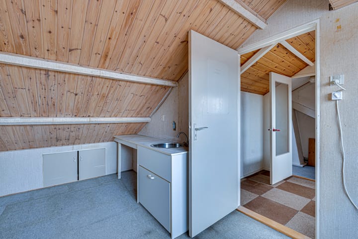 Photo 39 of De Graaffstraat 93