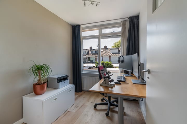 Foto 25 van van Waldeck-Pyrmontstraat 16