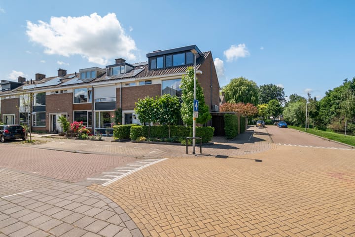 Foto 40 van van Waldeck-Pyrmontstraat 16