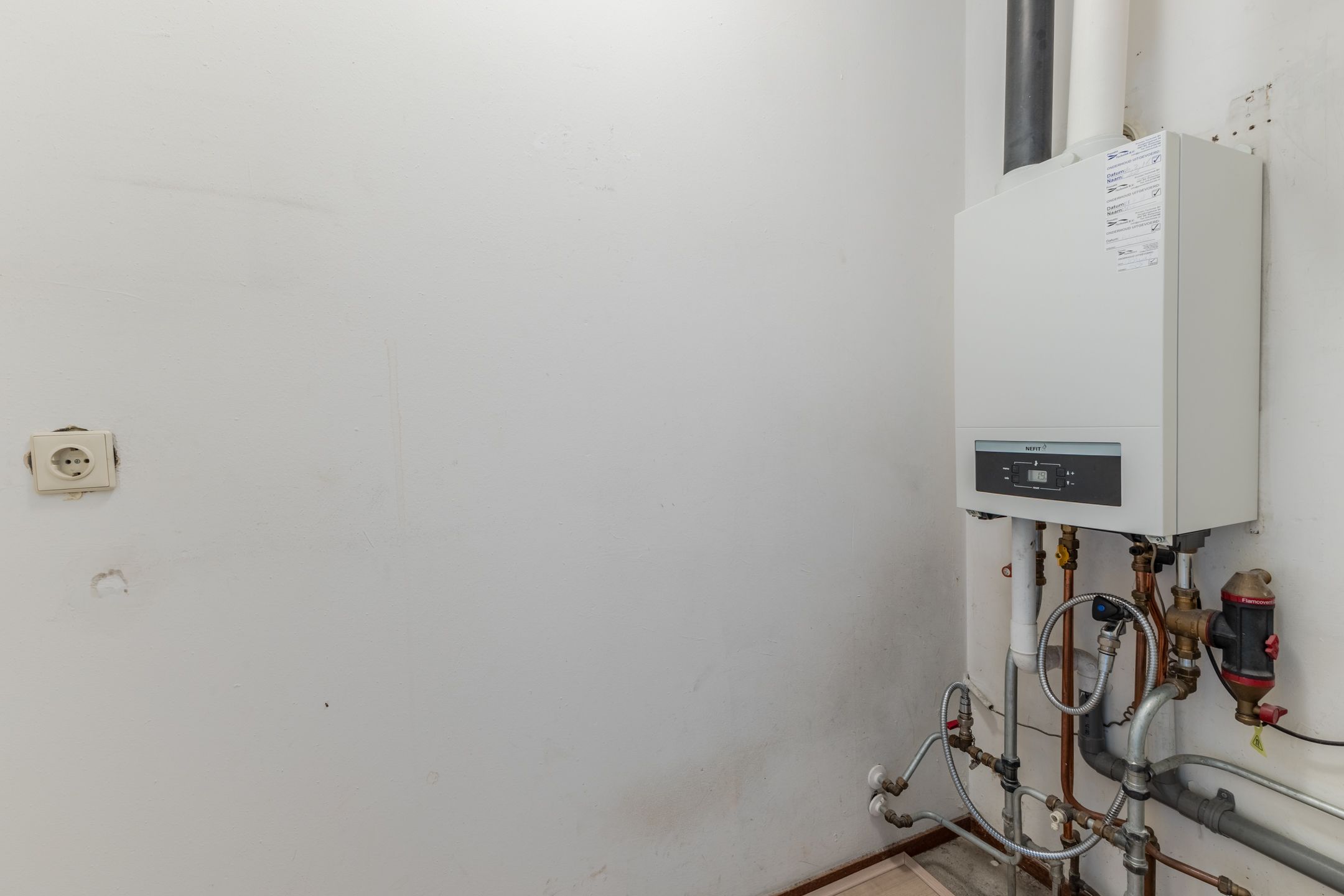 Foto 15 van Valkenierstraat 37-A