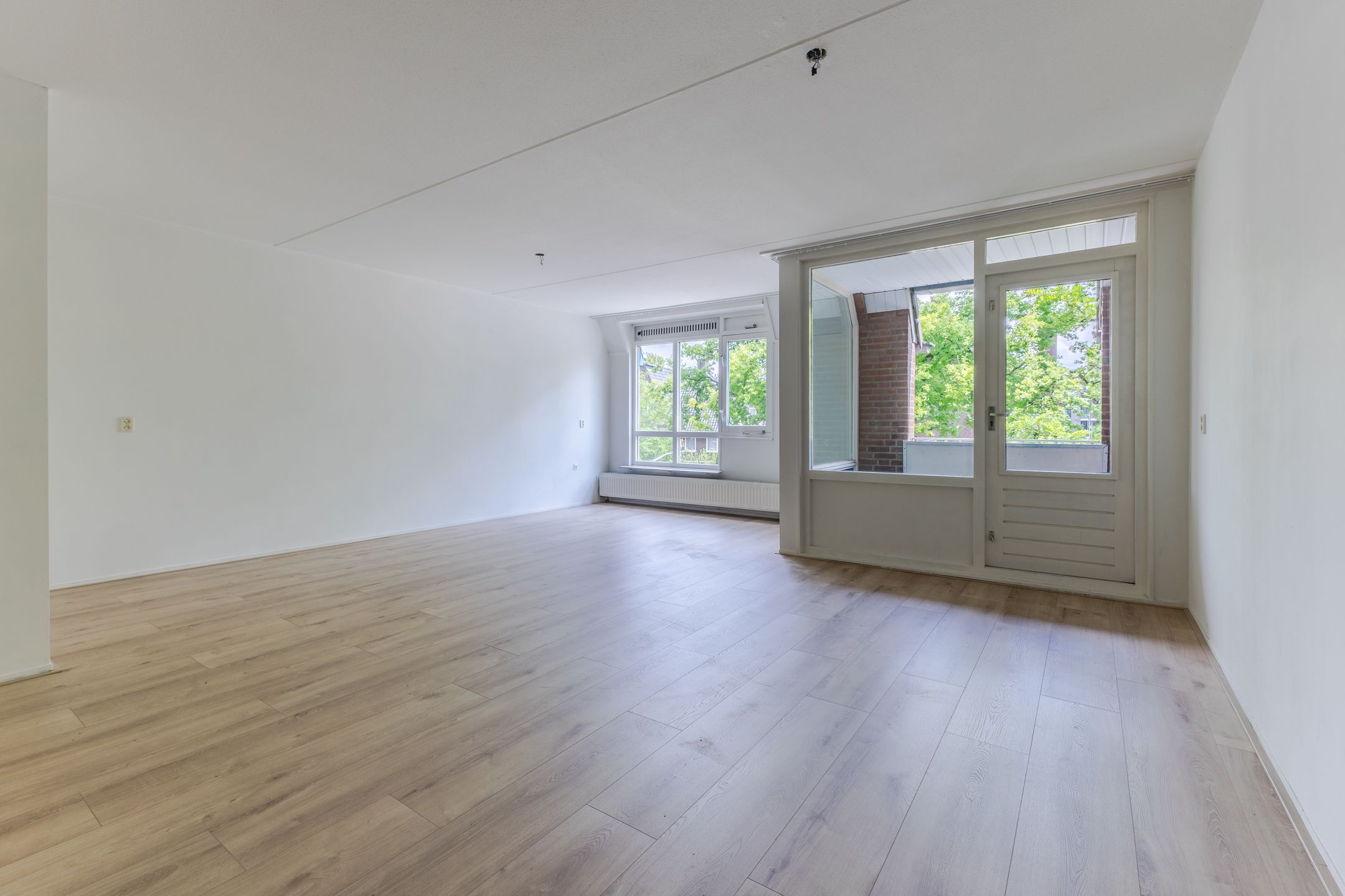 Foto 18 van Valkenierstraat 37-A