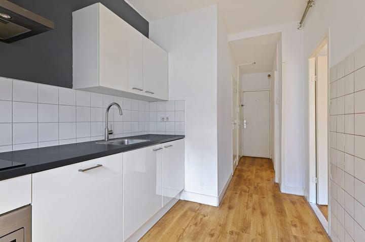 Foto 14 van Van Bossestraat 33-2