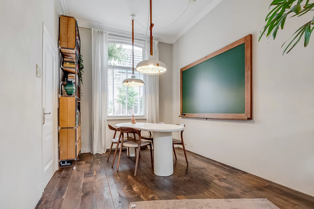 Foto 16 van Bloemstraat 85