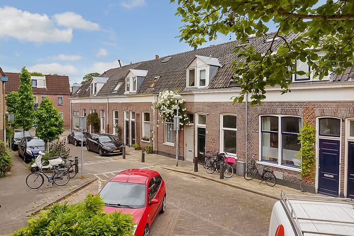 Foto 45 van Bloemstraat 85