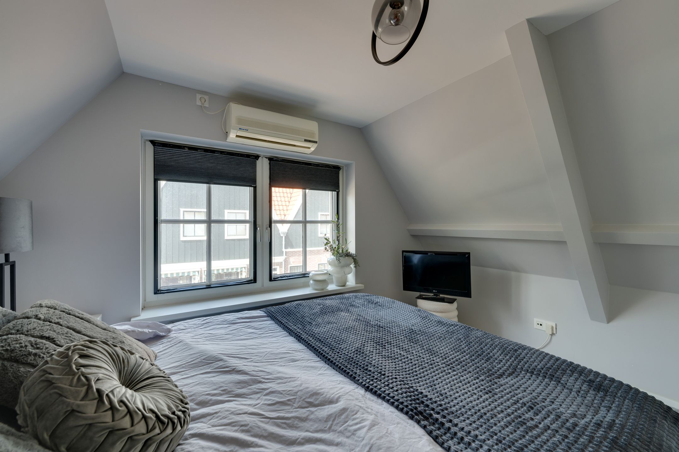 Foto 36 van St Vincentiusweg 3