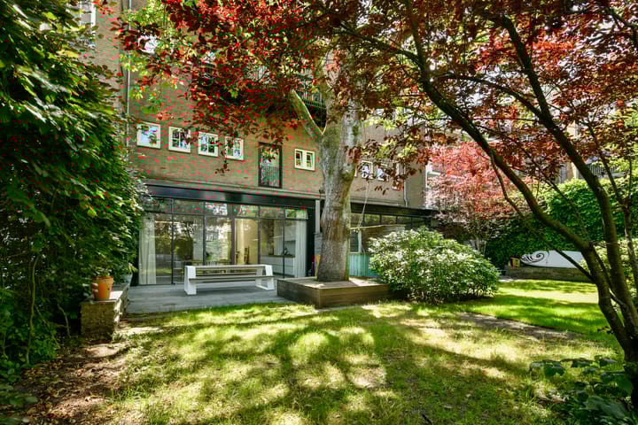 Foto 2 van Floris Versterstraat 10-B