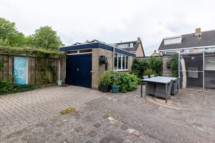 Foto 43 van Overstort 15