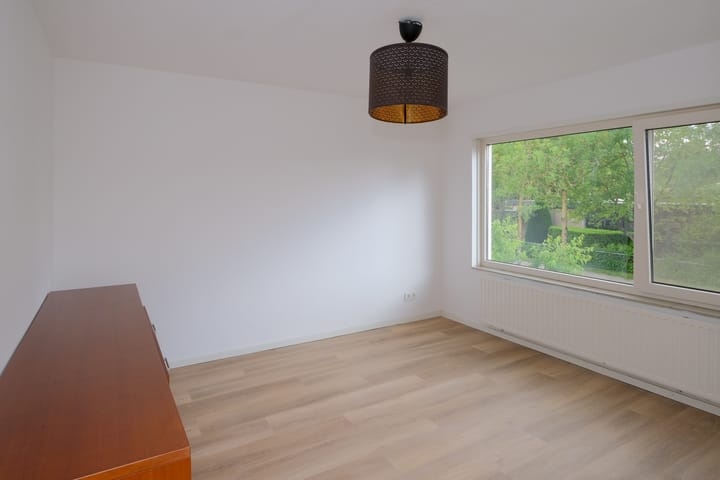 Foto 15 van Meulenbeldlaan 99