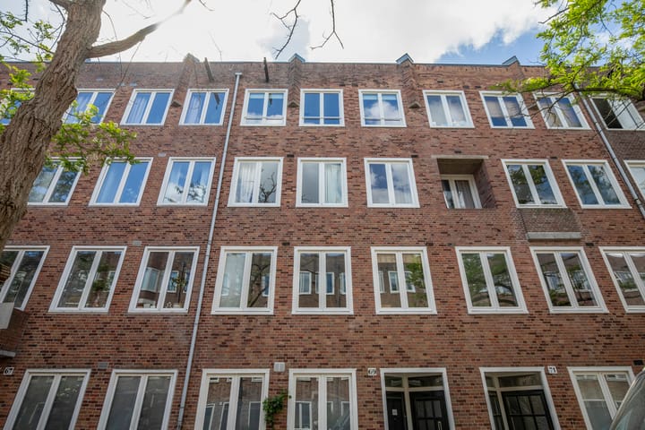 Photo 2 of Van Spilbergenstraat 69-2