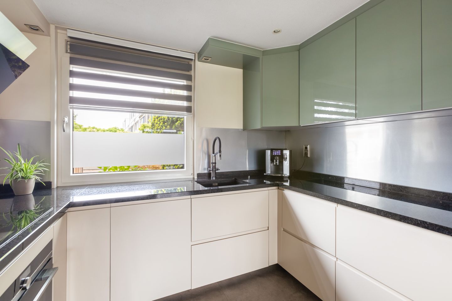 Foto 14 van Marineblauw 121