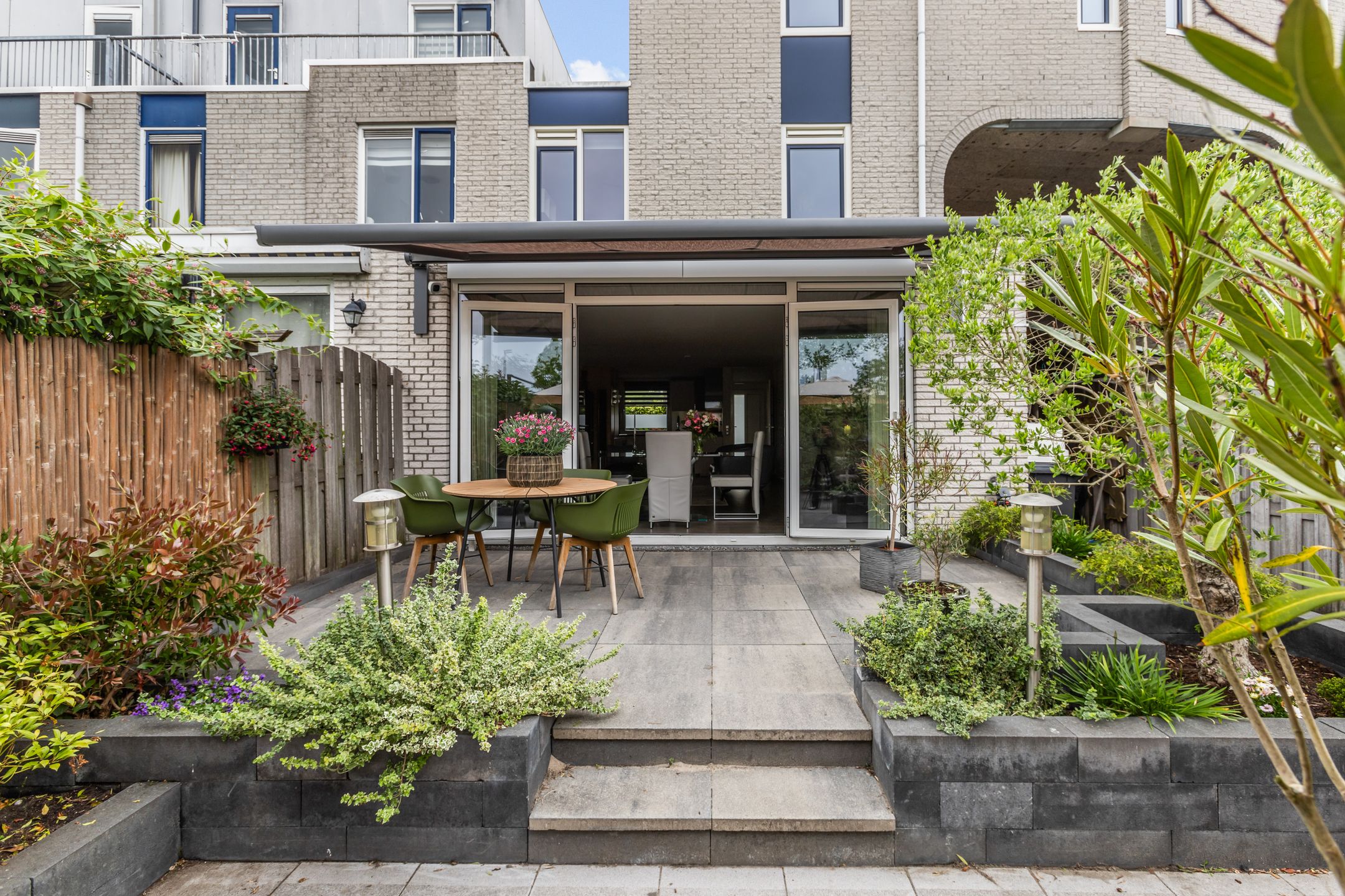 Foto 21 van Marineblauw 121