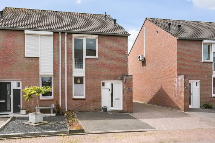 Foto 2 van Aan het Broek 28