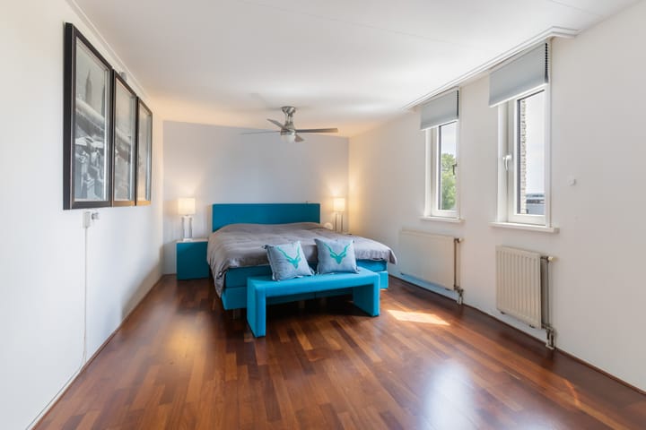 Foto 37 van Marineblauw 121