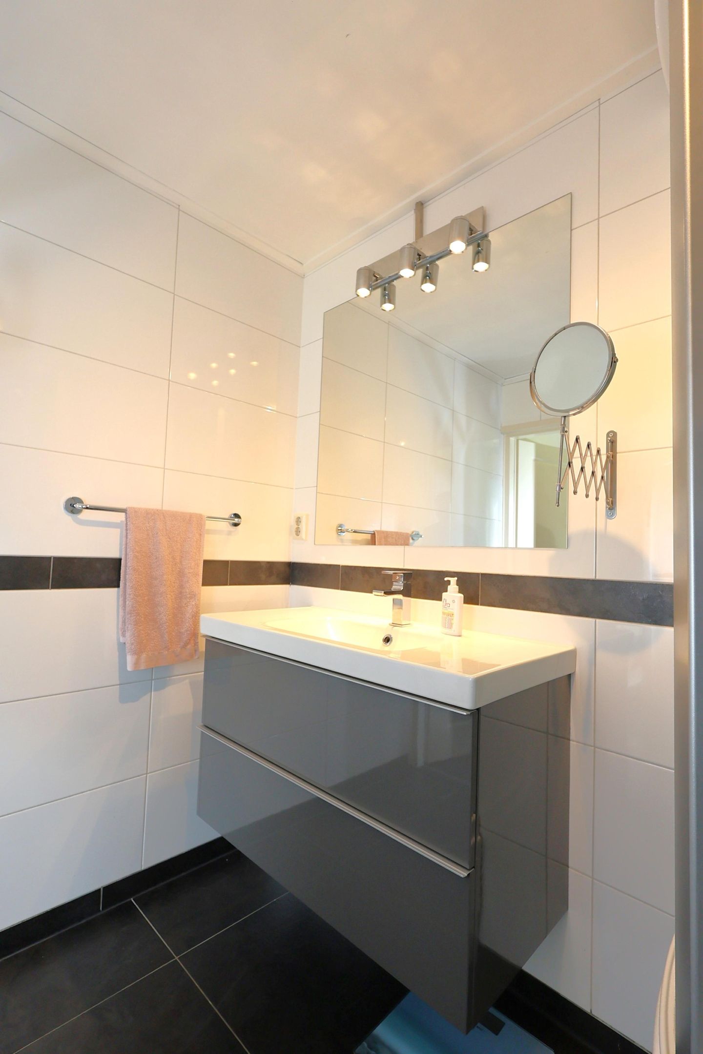 Foto 19 van Tinkelenbergstrjitte 9