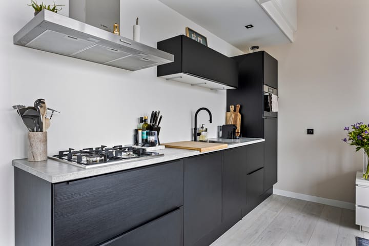 Photo 5 of Wouter Sluislaan 10-F