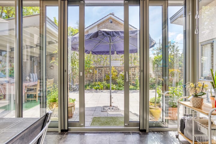 Foto 16 van Harrie Schoutenstraat 6