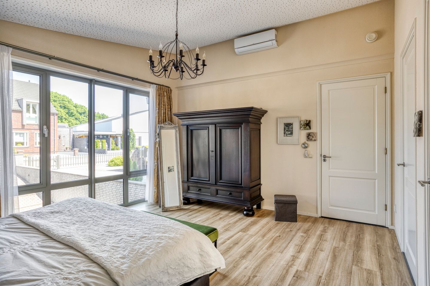 Foto 19 van Harrie Schoutenstraat 6