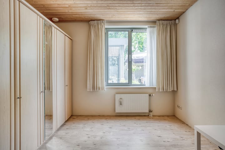 Foto 25 van Harrie Schoutenstraat 6