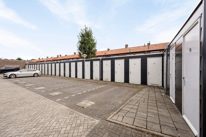 Foto 38 van Berghemseweg 225