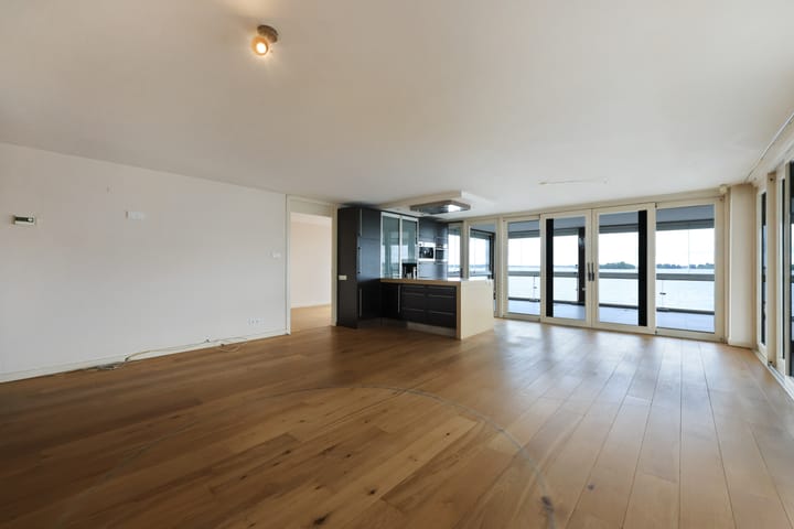 Foto 32 van Veendijk 1-A11