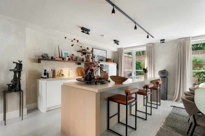 Foto 17 van Egelantiersstraat 143-A