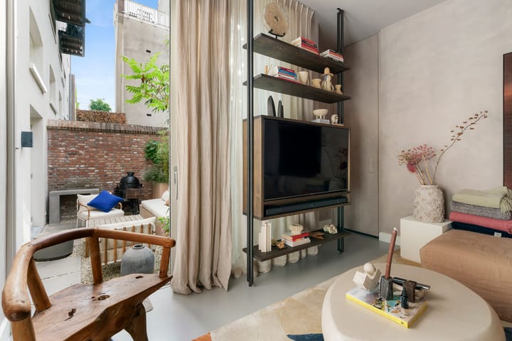 Foto 30 van Egelantiersstraat 143-A