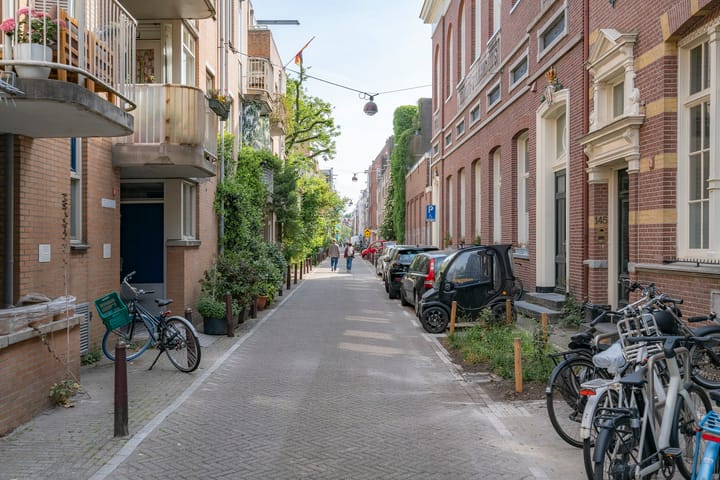 Foto 69 van Egelantiersstraat 143-A