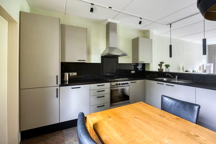 Photo 16 of Vlierstraat 24