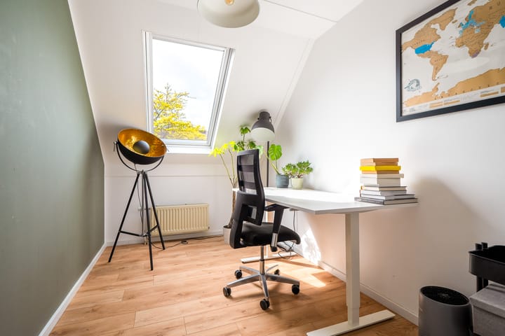 Foto 34 van Van den Broekstraat 3