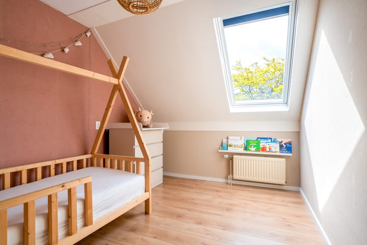 Foto 36 van Van den Broekstraat 3