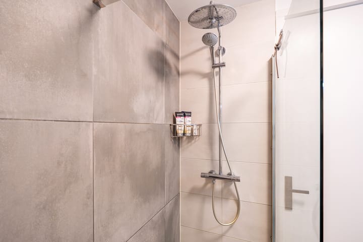 Foto 39 van Van den Broekstraat 3