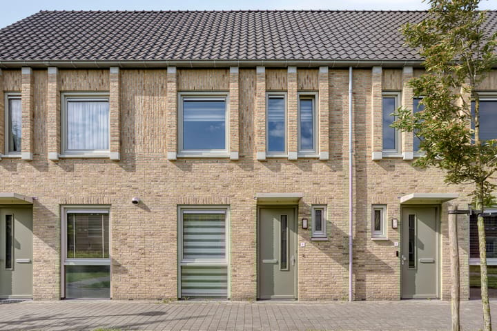 Foto 1 van Johanna Bogaersplein 5