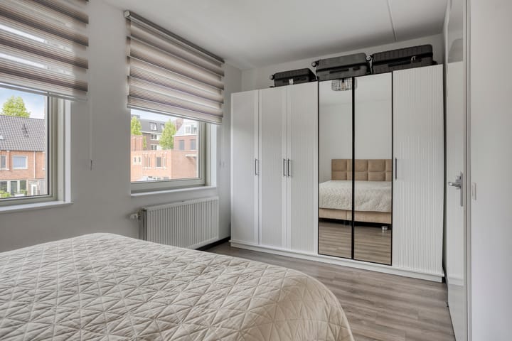 Foto 18 van Johanna Bogaersplein 5