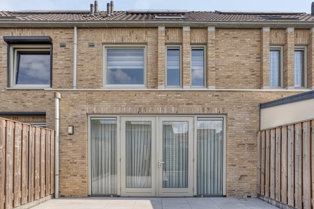 Photo 26 of Johanna Bogaersplein 5